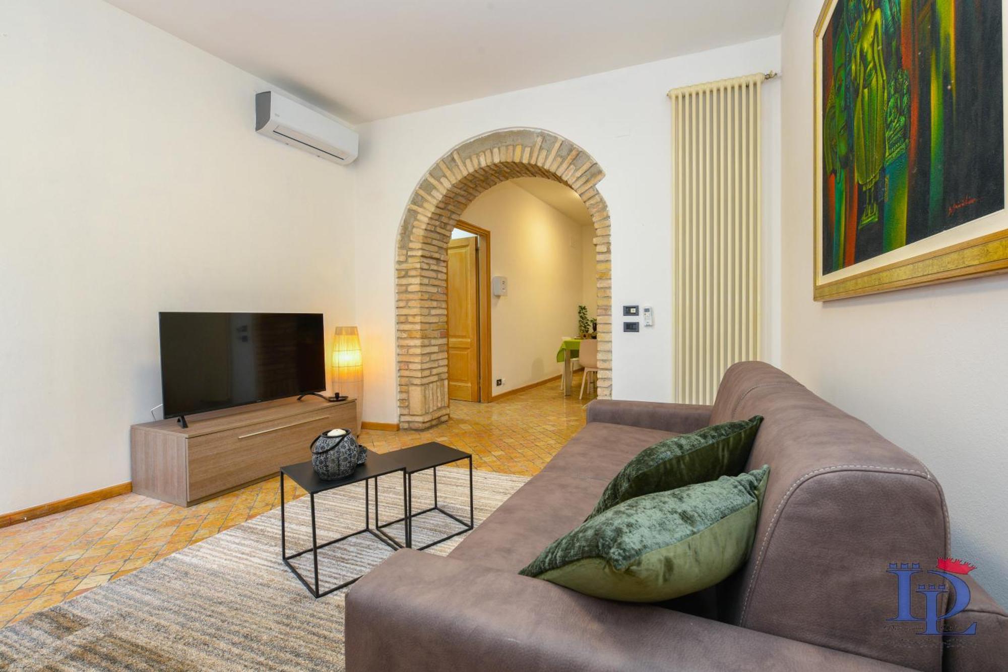 Desenzanoloft Official Partner Marriott Homes & Villas - Let It Be A Dream - Renovation 2025 Lake View Desenzano del Garda Exterior photo