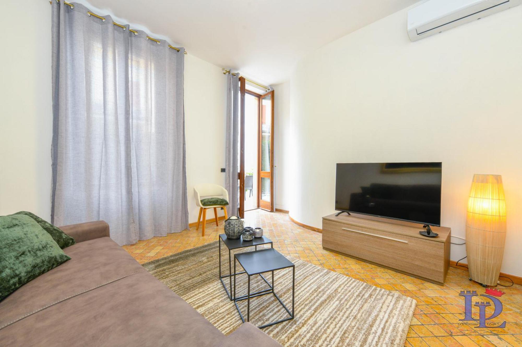 Desenzanoloft Official Partner Marriott Homes & Villas - Let It Be A Dream - Renovation 2025 Lake View Desenzano del Garda Exterior photo