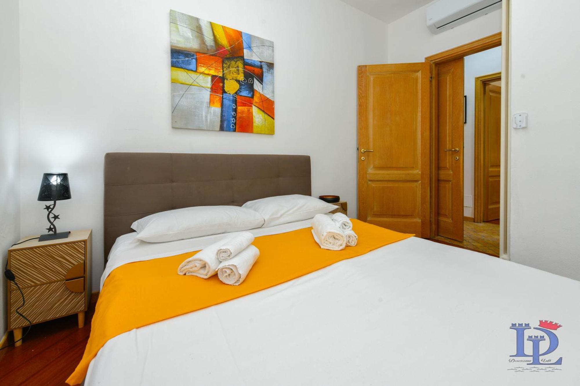 Desenzanoloft Official Partner Marriott Homes & Villas - Let It Be A Dream - Renovation 2025 Lake View Desenzano del Garda Exterior photo