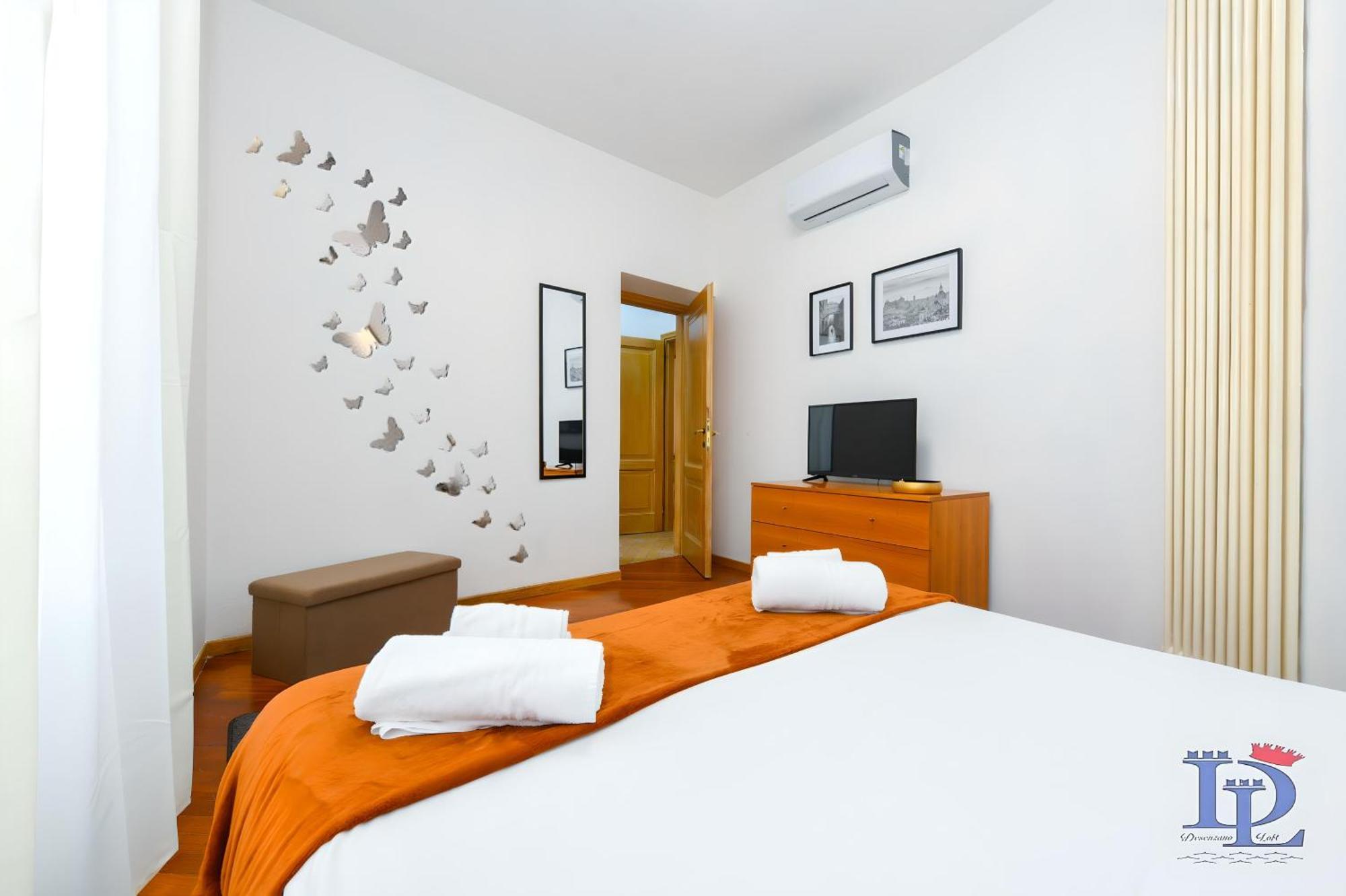 Desenzanoloft Official Partner Marriott Homes & Villas - Let It Be A Dream - Renovation 2025 Lake View Desenzano del Garda Exterior photo